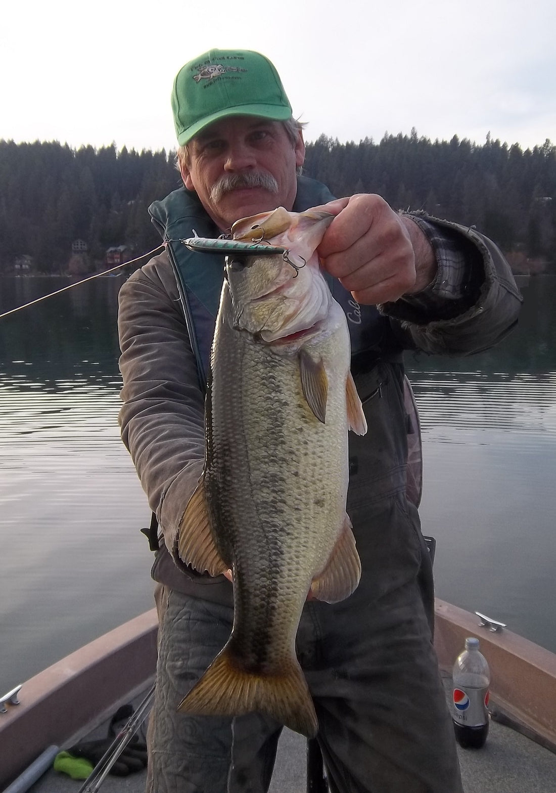 How to Catch Bass in the Winter By Rick Lawrence